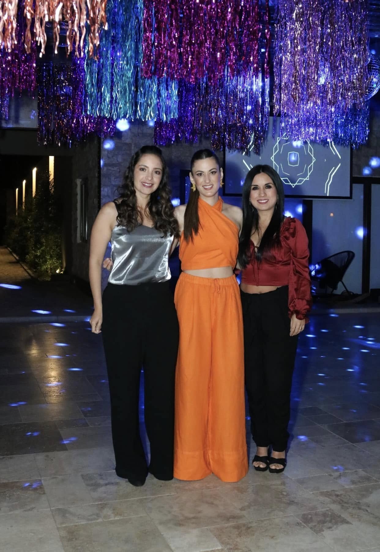 Invitadas en evento